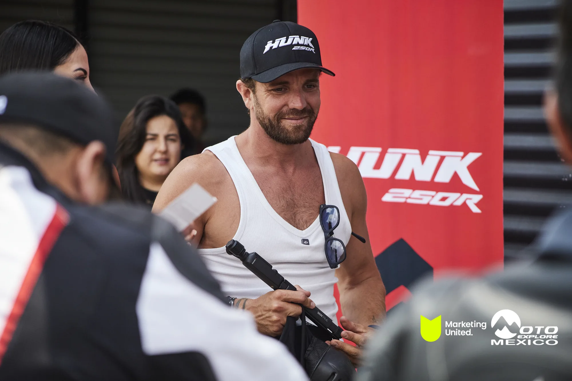 HUNK TRACKDAY 131